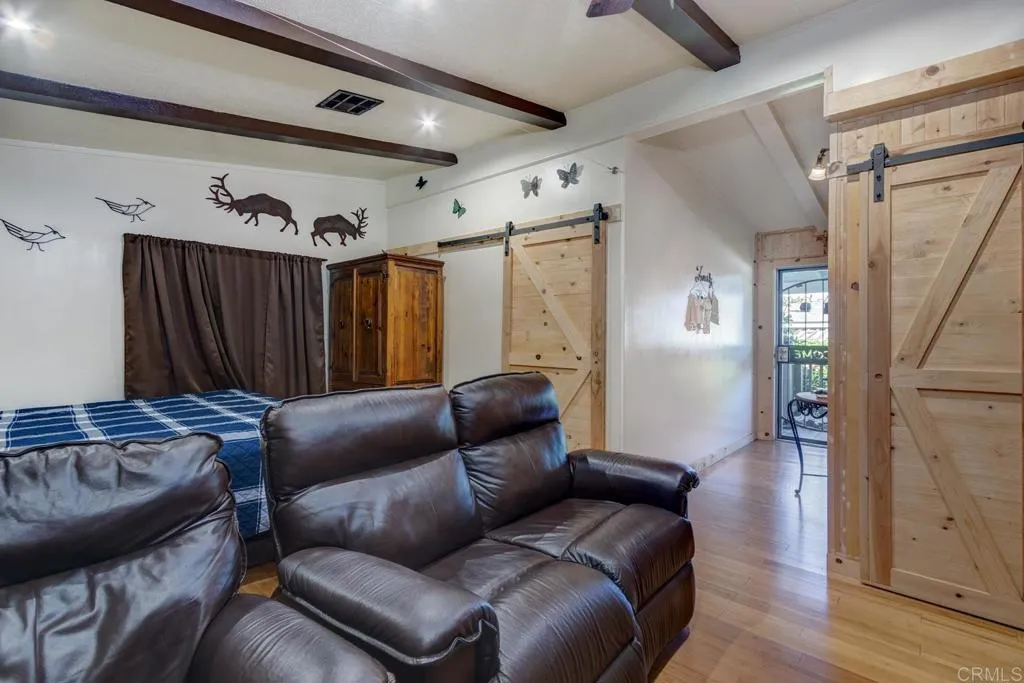 https://cdn.realtyfeed.com/cdn/127/306522443/381b5ef0a065f1b8e9d35bc6c23d556f.webp