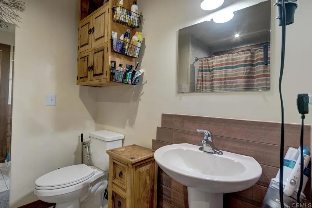 https://cdn.realtyfeed.com/cdn/127/306522443/a42784d3708339cbc91d8e1271aa0e9a.webp