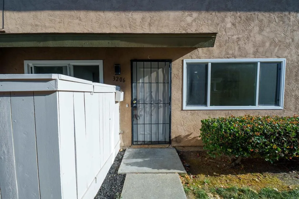 https://cdn.realtyfeed.com/cdn/127/306522445/41d467123df0f29aeeff69de36fd192a.webp