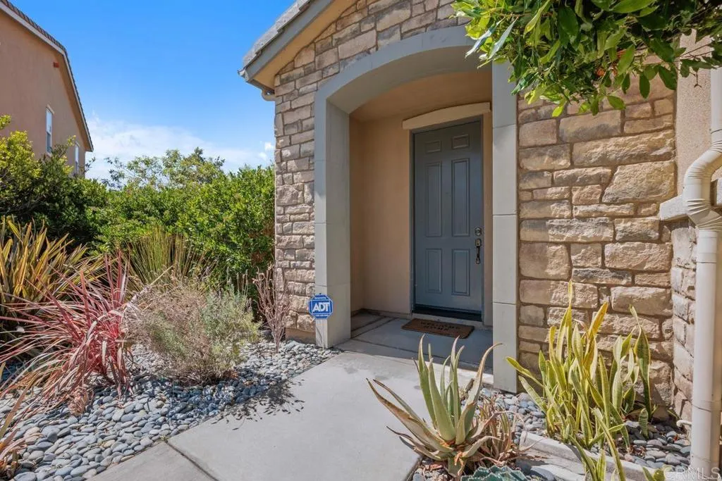 https://cdn.realtyfeed.com/cdn/127/306522462/35e1b088f192cc68abcafefbe2312163.webp