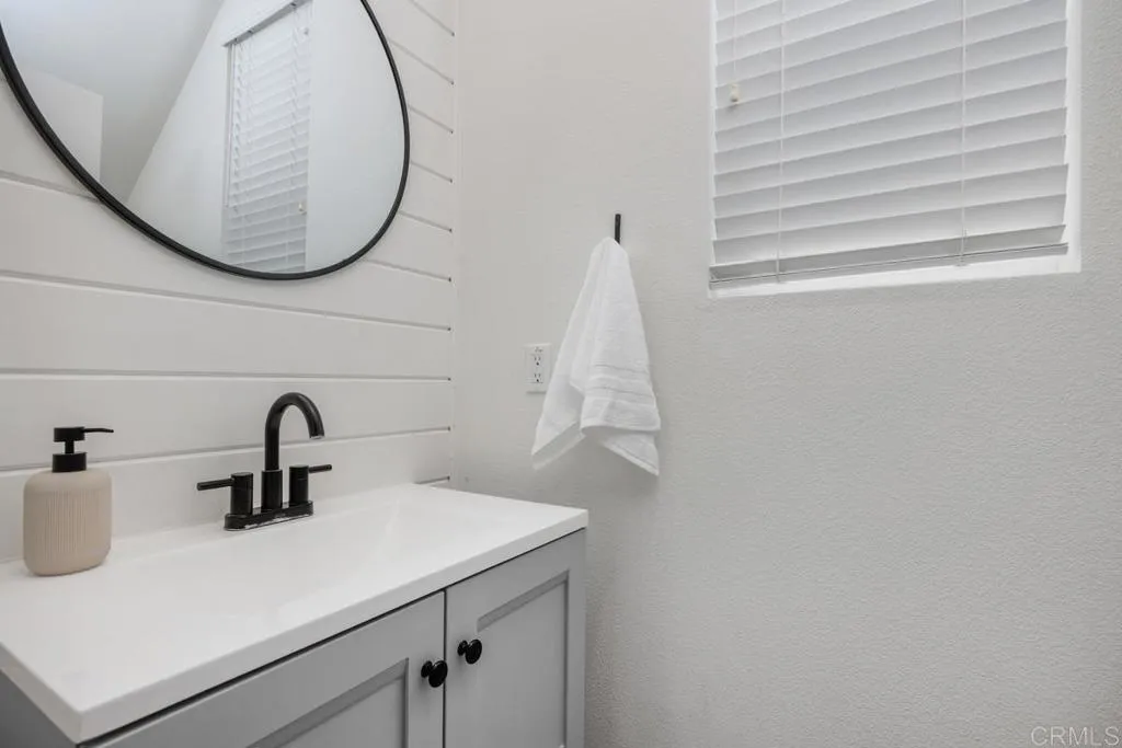 https://cdn.realtyfeed.com/cdn/127/306522462/d32f8d5d959b42dbcb7e5894f4264ca6.webp