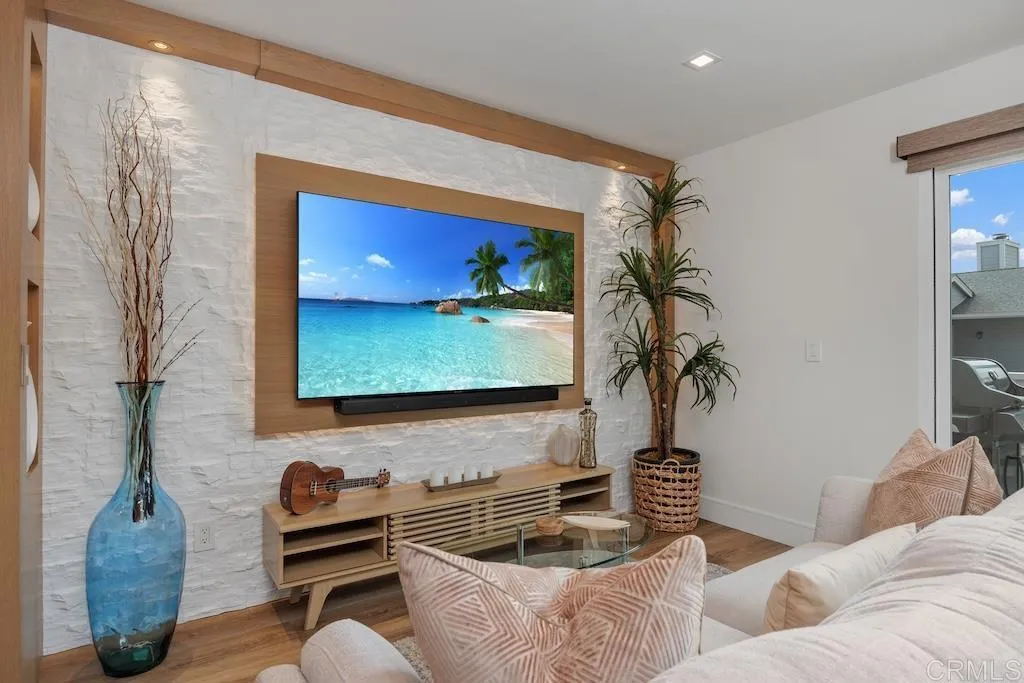 https://cdn.realtyfeed.com/cdn/127/306522508/29022a3fdcc3b986bf0613ef596bffd3.webp