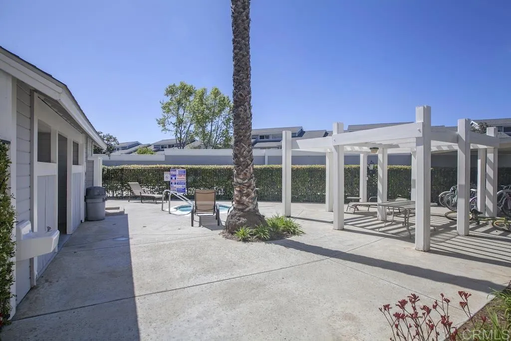 https://cdn.realtyfeed.com/cdn/127/306522508/2f8abfdda4abe168e491419bd992f8f1.webp