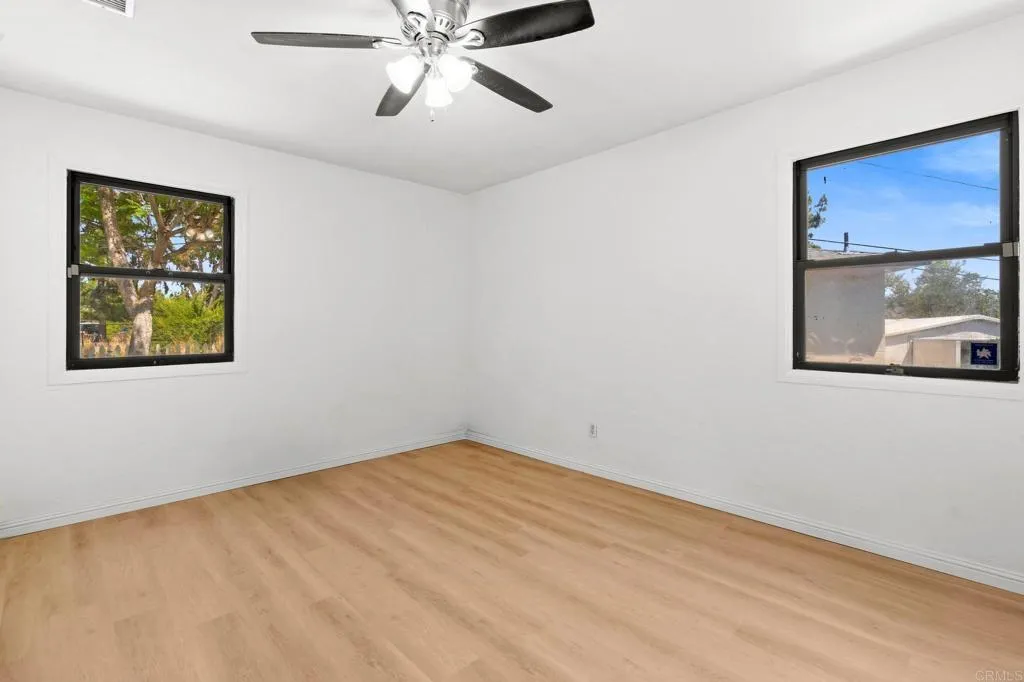 https://cdn.realtyfeed.com/cdn/127/306522538/b158ba4633cd33948b427b5d7038ae9a.webp