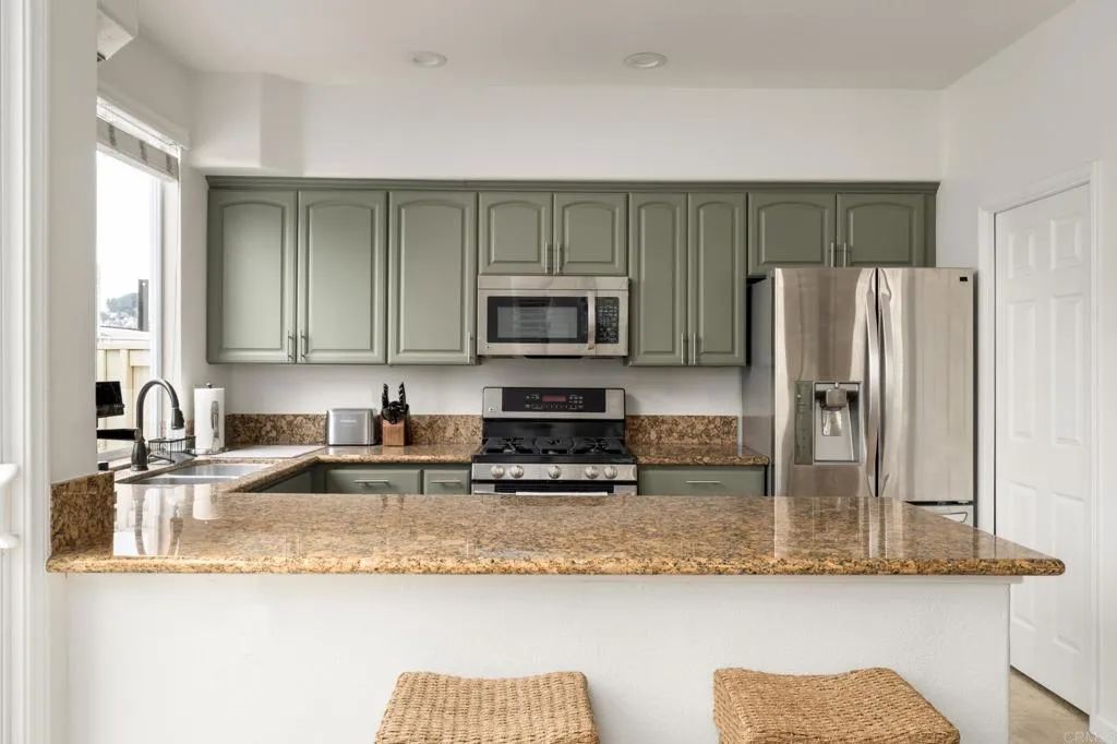 https://cdn.realtyfeed.com/cdn/127/306522567/13c1ce133ab7c22dc70901153931dadd.webp