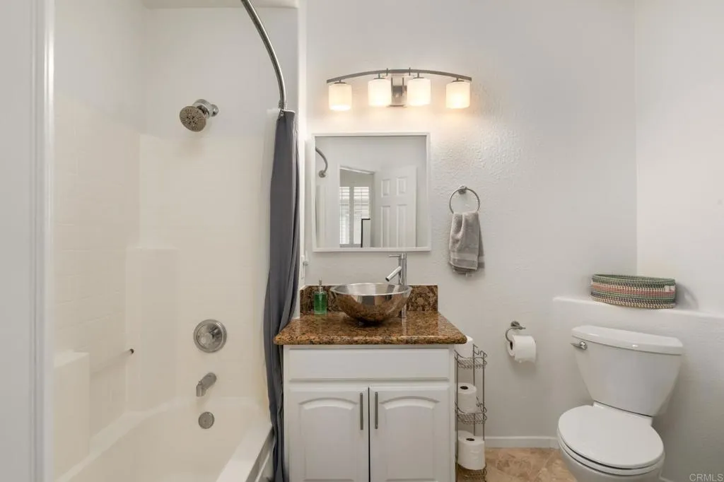 https://cdn.realtyfeed.com/cdn/127/306522567/7ada467ebff4cffeac5172d67b6f05c0.webp