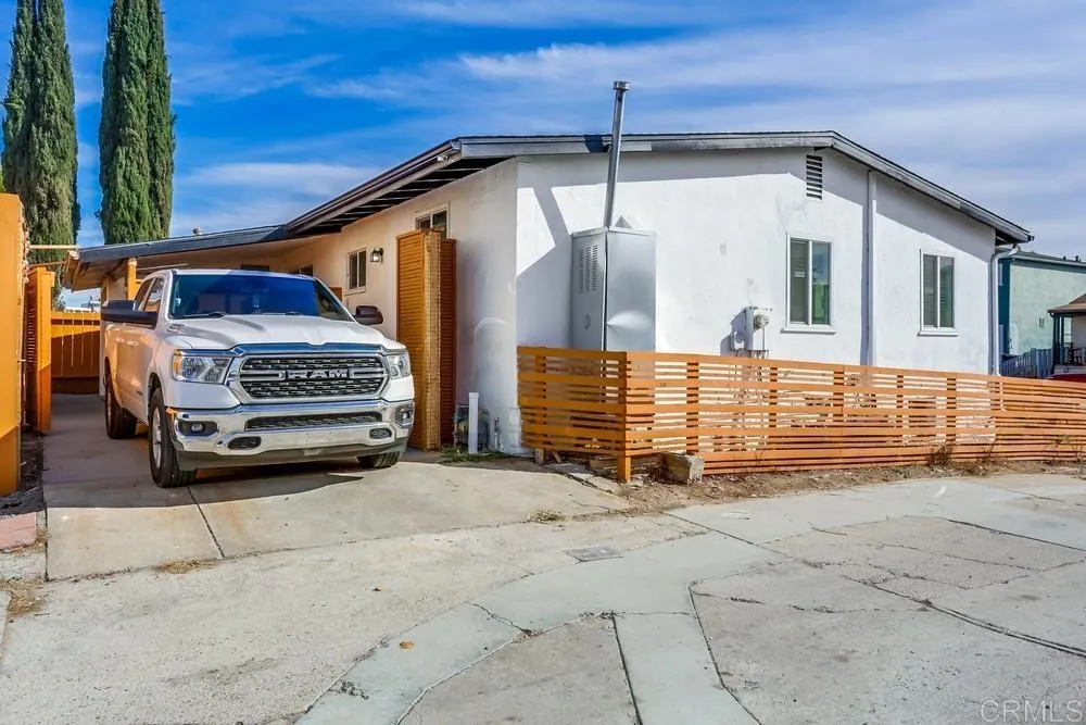 https://cdn.realtyfeed.com/cdn/127/306522570/8276c1bc67d1800729af8a969c6c60e7.webp
