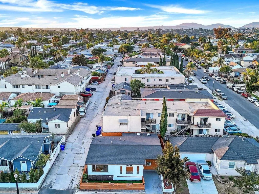 https://cdn.realtyfeed.com/cdn/127/306522570/9359f10e12717d4e0c18ffa2958e40a6.webp