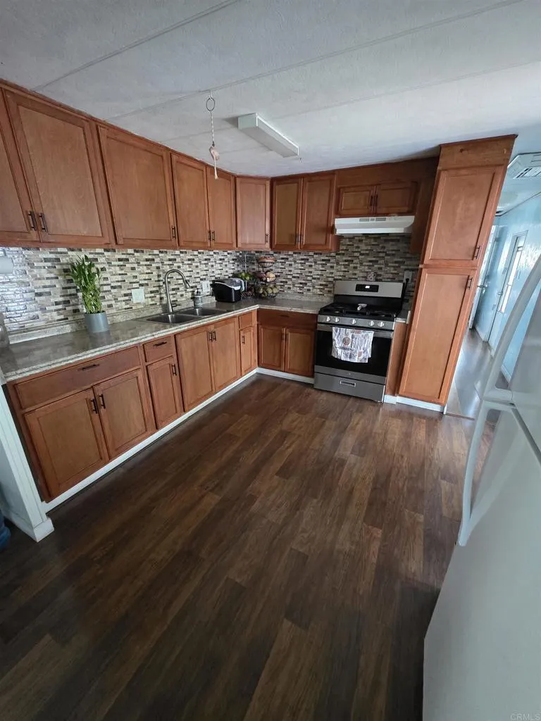 https://cdn.realtyfeed.com/cdn/127/306522578/cda7449b5dd7f10f7f47a8473bde6635.webp