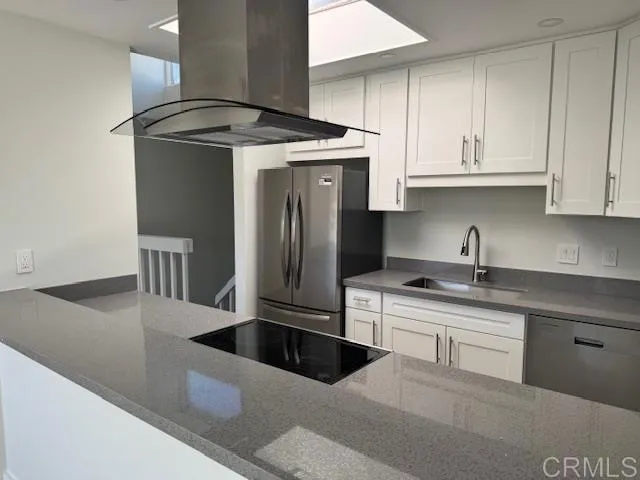 https://cdn.realtyfeed.com/cdn/127/306522580/6505ec235f9d74171dd633d7591a4608.webp