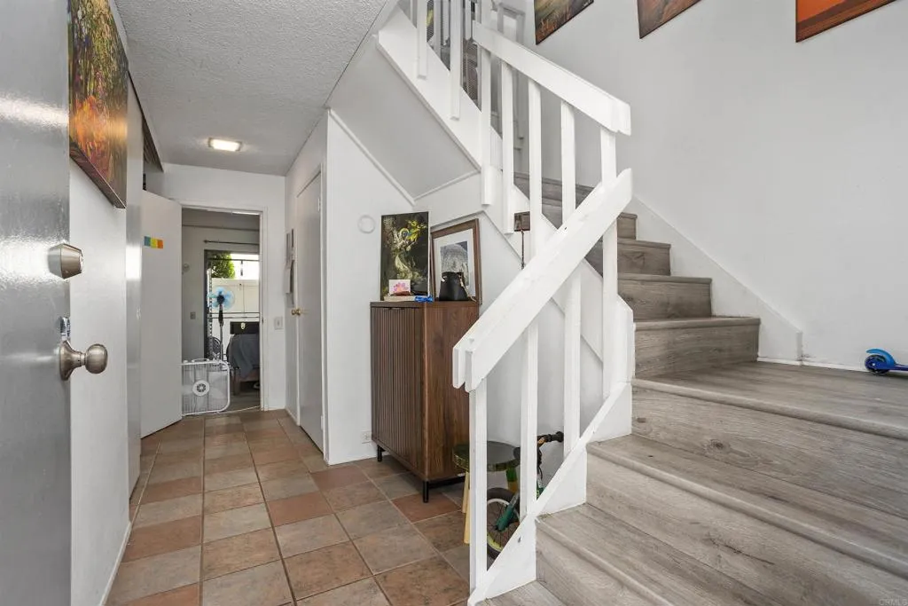 Photo #6: NDP2508167 Listing 