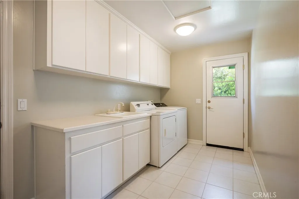 https://cdn.realtyfeed.com/cdn/127/306522648/d7f8c015553e74c9b4a99125af1dba12.webp