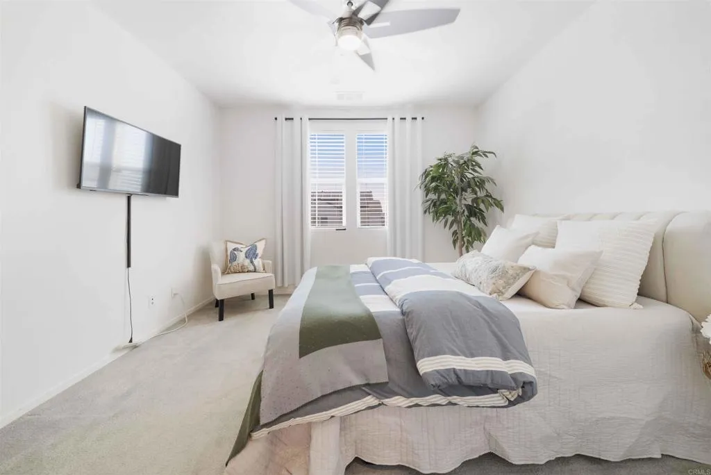 https://cdn.realtyfeed.com/cdn/127/306522694/025f05bae6b115628dd067f426cbd782.webp