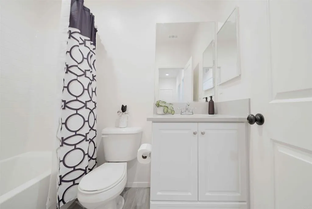 https://cdn.realtyfeed.com/cdn/127/306522694/955ef52f6464e0c926d7a3ee16e8c369.webp