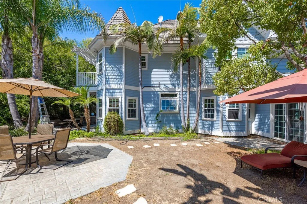 https://cdn.realtyfeed.com/cdn/127/306522695/de6944318fdf55512f714aa3d76918e9.webp