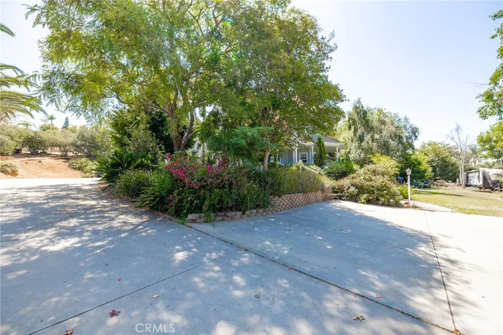 https://cdn.realtyfeed.com/cdn/127/306522695/e94cb38fcd8f997511d91b02bed0957b.webp