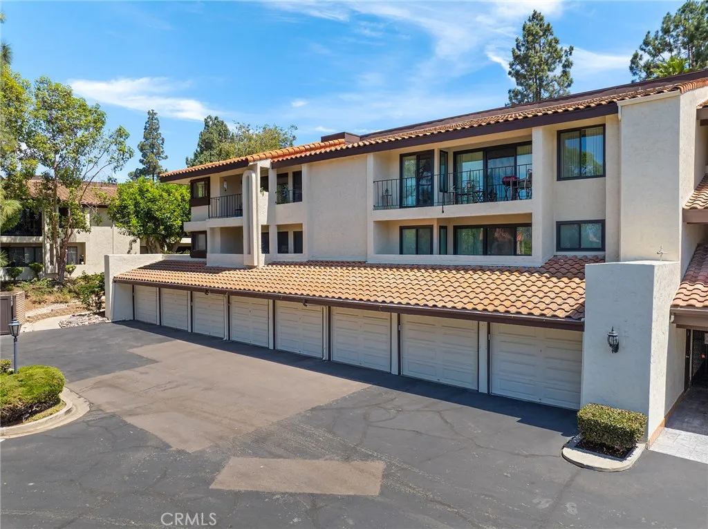 https://cdn.realtyfeed.com/cdn/127/306522717/2f5d966fbfab765d5e191715560a1020.webp