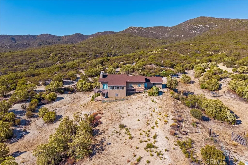https://cdn.realtyfeed.com/cdn/127/306522728/6c9214a7f1d4cc5436c5deae81c1a68d.webp
