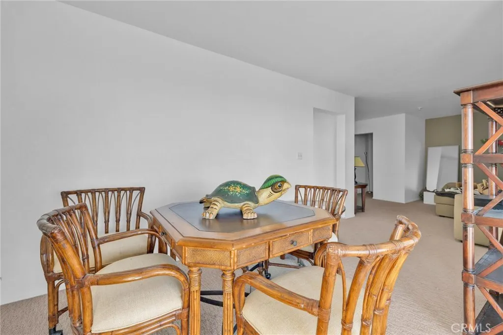 https://cdn.realtyfeed.com/cdn/127/306522728/969307b474a2402e7e7ef7f3f4d27ec4.webp