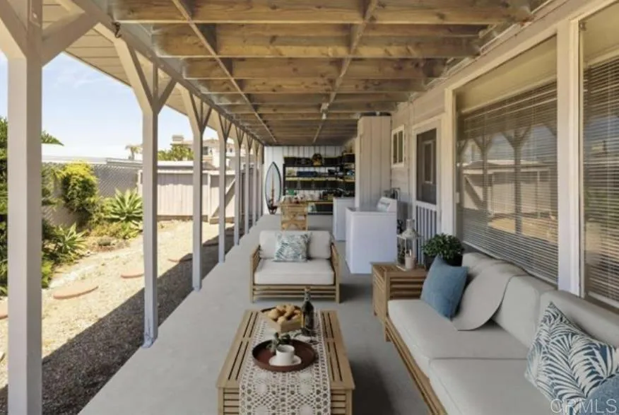 https://cdn.realtyfeed.com/cdn/127/306522742/0cc5e8907d40e4f665b7848f7f25217e.webp