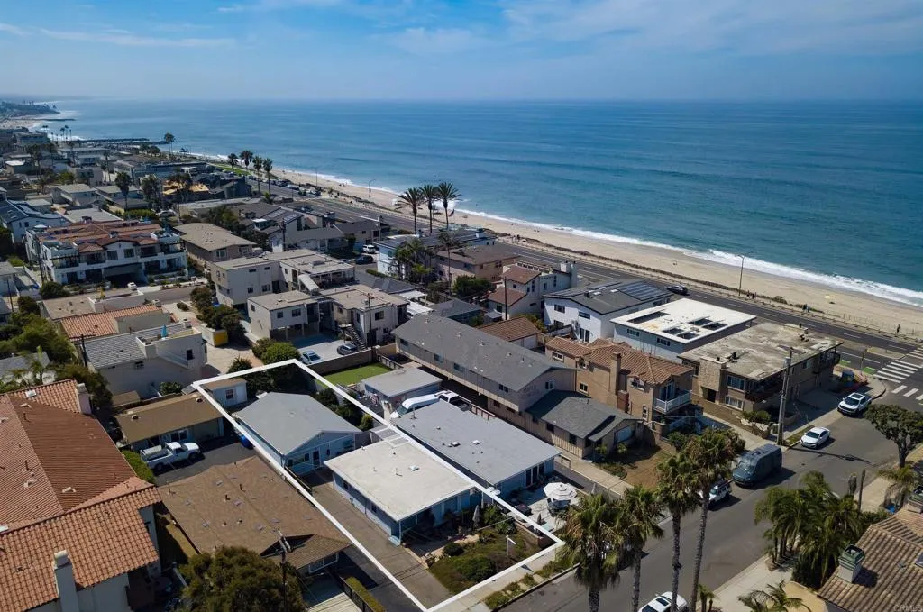 https://cdn.realtyfeed.com/cdn/127/306522742/73dc282565076ca5214e35339569baf0.webp