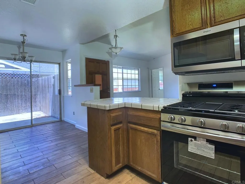 https://cdn.realtyfeed.com/cdn/127/306522759/6a093aa8b8a4a1c9c3fd6ba2a6879a2d.webp