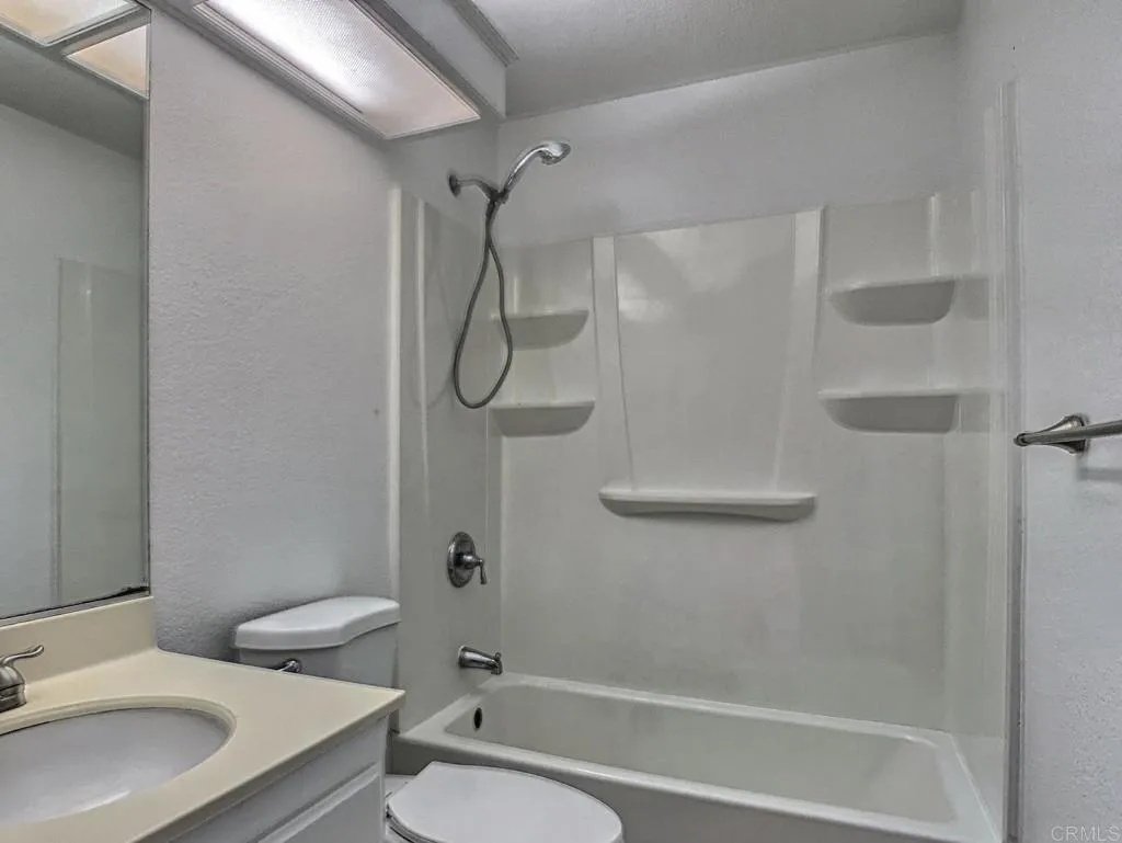 https://cdn.realtyfeed.com/cdn/127/306522759/70076878128410ad821db54845794979.webp