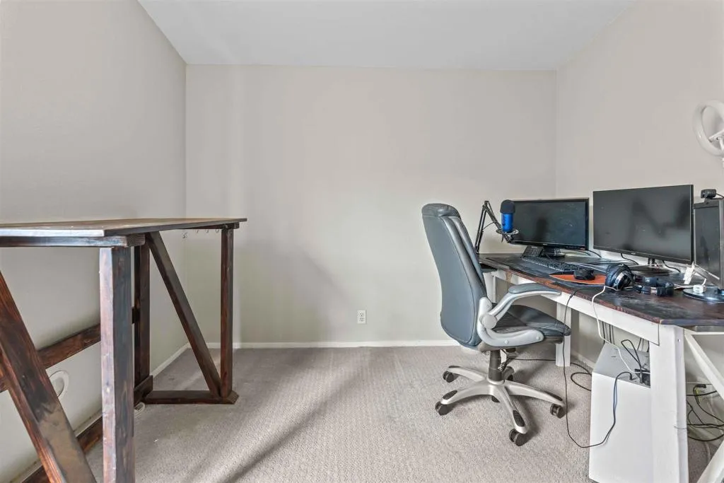 https://cdn.realtyfeed.com/cdn/127/306522773/43d76da0ae79417d0ce9399e6273298b.webp