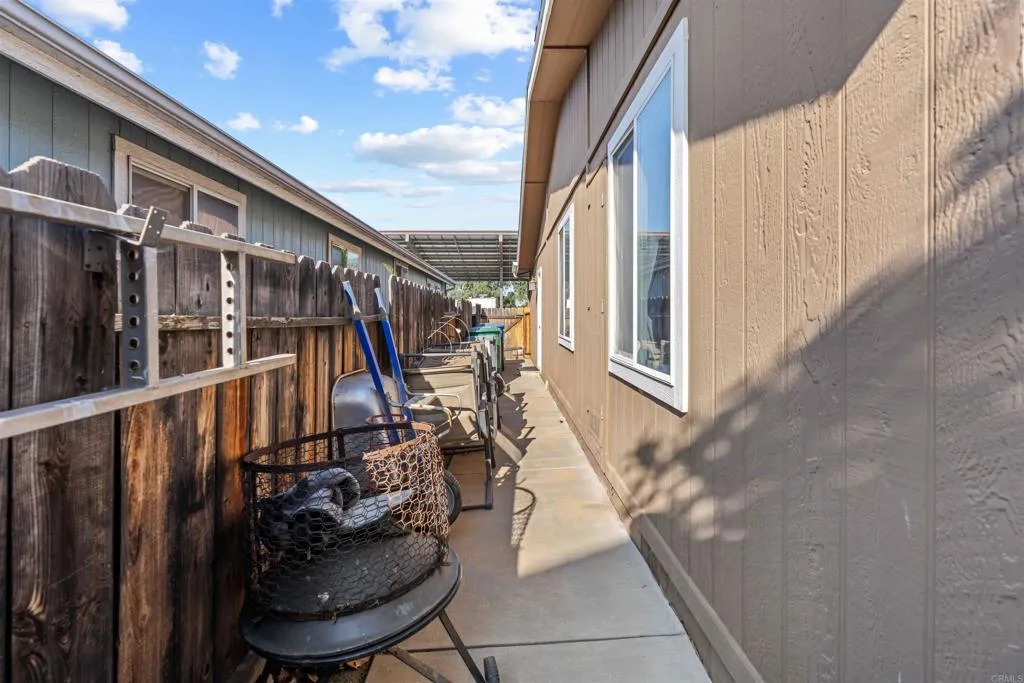 https://cdn.realtyfeed.com/cdn/127/306522773/84131ed7978c2a3bee9a6072007e1d59.webp