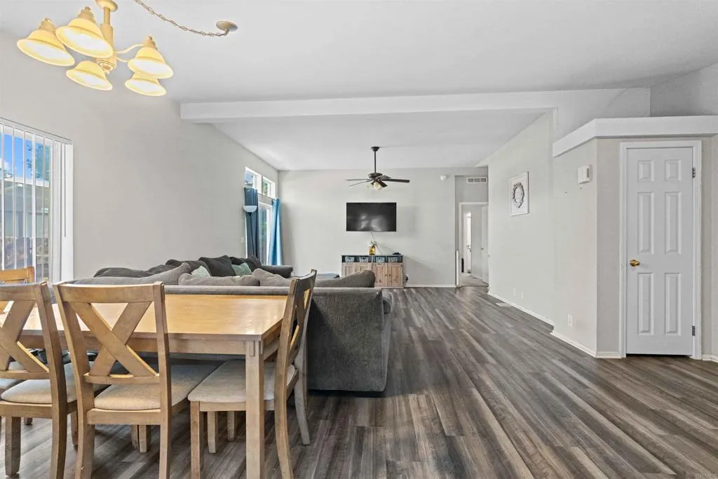 https://cdn.realtyfeed.com/cdn/127/306522773/db4fa07fc026ae17d005288f8f5e4727.webp