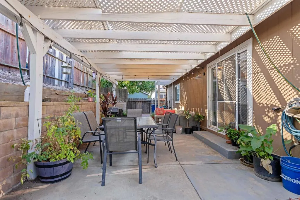 https://cdn.realtyfeed.com/cdn/127/306522773/f60197566d5731093d275d170edbe232.webp