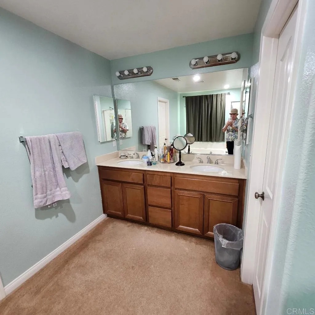 https://cdn.realtyfeed.com/cdn/127/306522775/2621c0c44e7d19bded8f91ba7dcb2820.webp