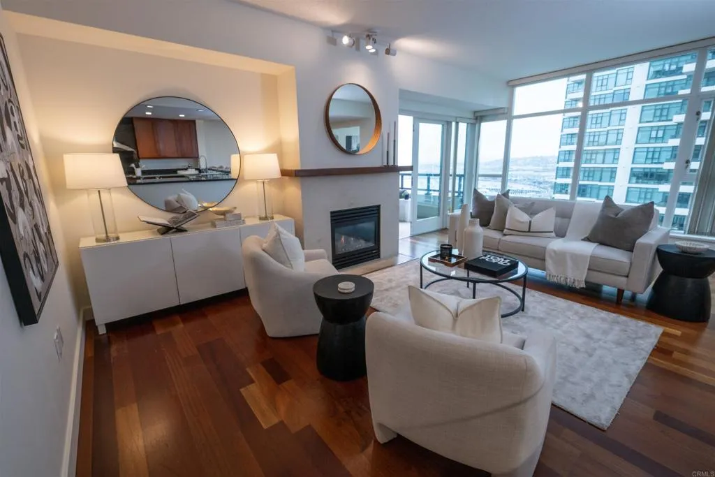 https://cdn.realtyfeed.com/cdn/127/306522785/8eacfb26d7f58f9ff2fef65570f86dee.webp