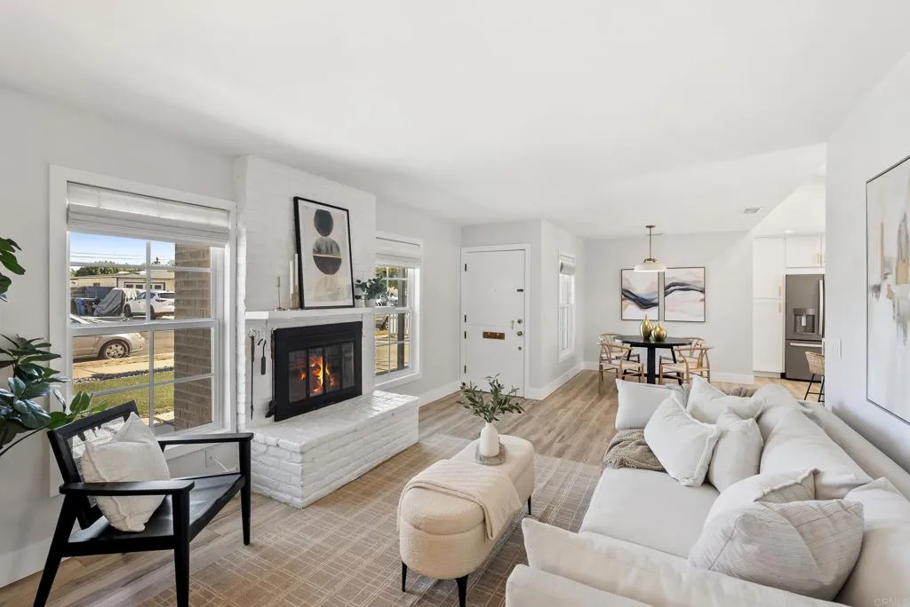 https://cdn.realtyfeed.com/cdn/127/306522819/0922be816f728990e7477b627fa28de4.webp