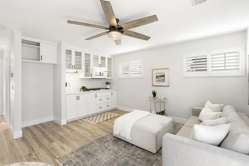 https://cdn.realtyfeed.com/cdn/127/306522819/47e7a09e22aa260ff34b9ce00f6373f2.webp