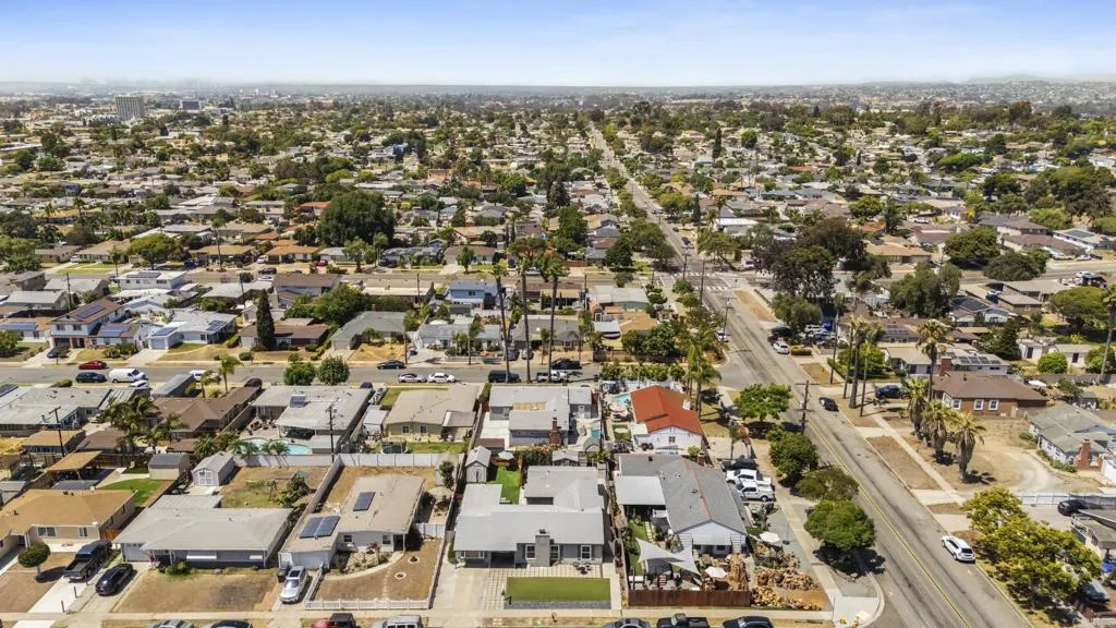 https://cdn.realtyfeed.com/cdn/127/306522819/92d1a267c5a0ccdd2d1550a5aff0801d.webp