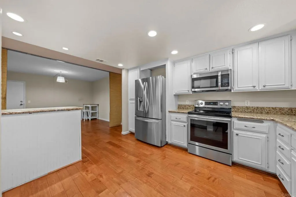 https://cdn.realtyfeed.com/cdn/127/306522856/b4efac7b82a52b0140ee937735a2a4a1.webp