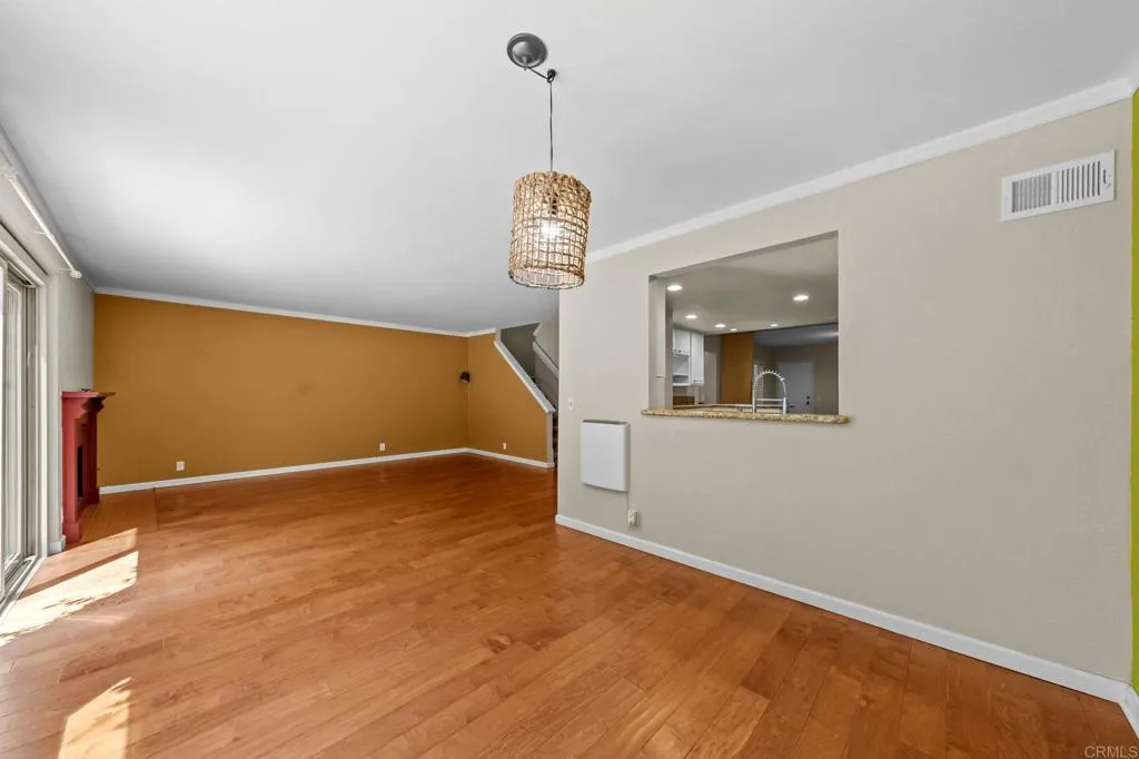 https://cdn.realtyfeed.com/cdn/127/306522856/fe9540396b2b53be30b648f6c7f43825.webp