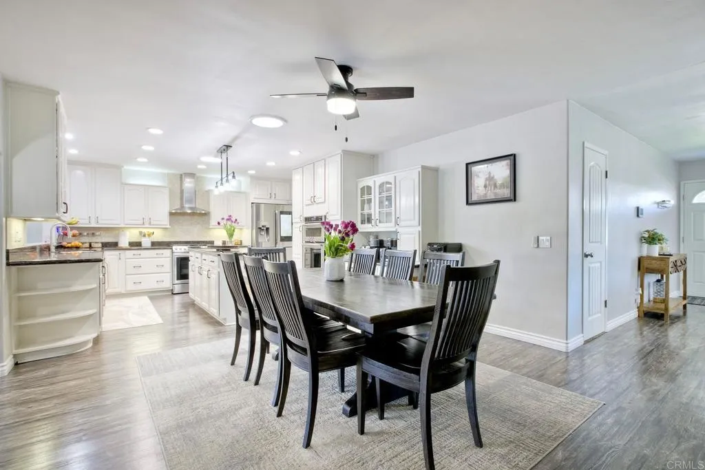 https://cdn.realtyfeed.com/cdn/127/306522857/64eb32fe15855ec007f39af6e8767849.webp