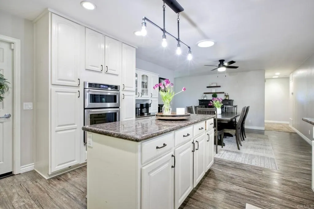 https://cdn.realtyfeed.com/cdn/127/306522857/9f9f376175505a048376d9ecb30cc82f.webp