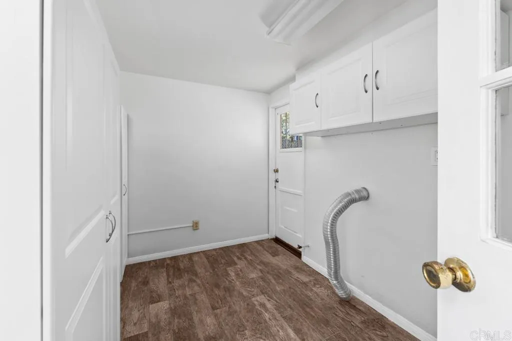 https://cdn.realtyfeed.com/cdn/127/306522887/e073fa9aa72ad8c82524419684eff5d5.webp