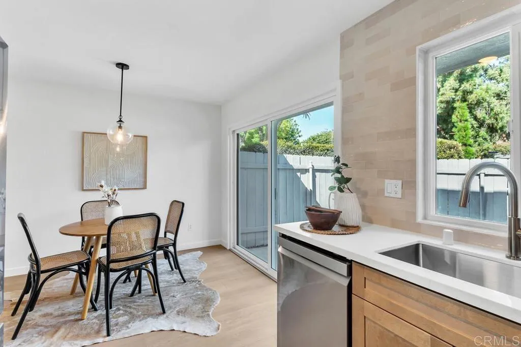 https://cdn.realtyfeed.com/cdn/127/306522888/8bfe8903f58c9b57fd3da44e7127e668.webp