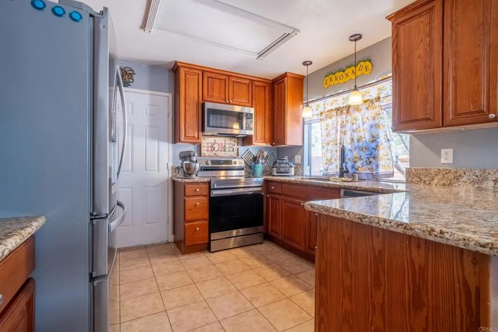https://cdn.realtyfeed.com/cdn/127/306522898/5a77f7c1b69bc704d43b9afa8dd46bcb.webp