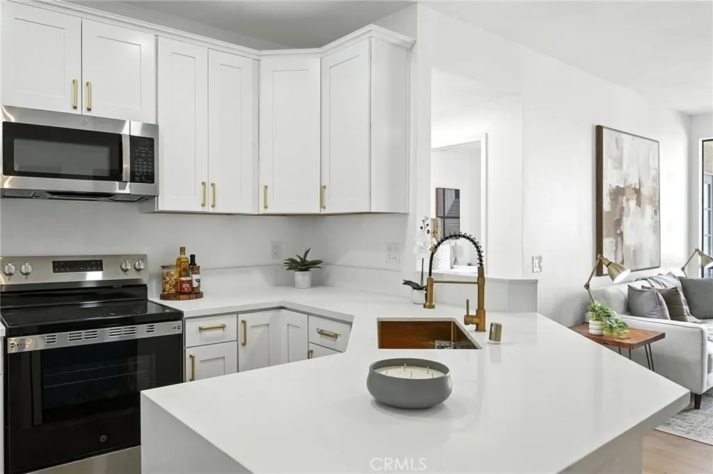 https://cdn.realtyfeed.com/cdn/127/306522937/50c5094d558fc4e4b9ef523a06e98236.webp