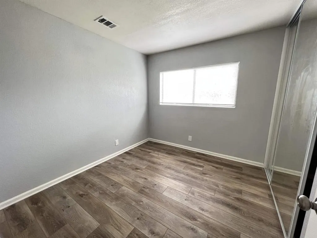 https://cdn.realtyfeed.com/cdn/127/306522940/cb0ccc2cf0841d6715cc4a03ba0ae0f2.webp