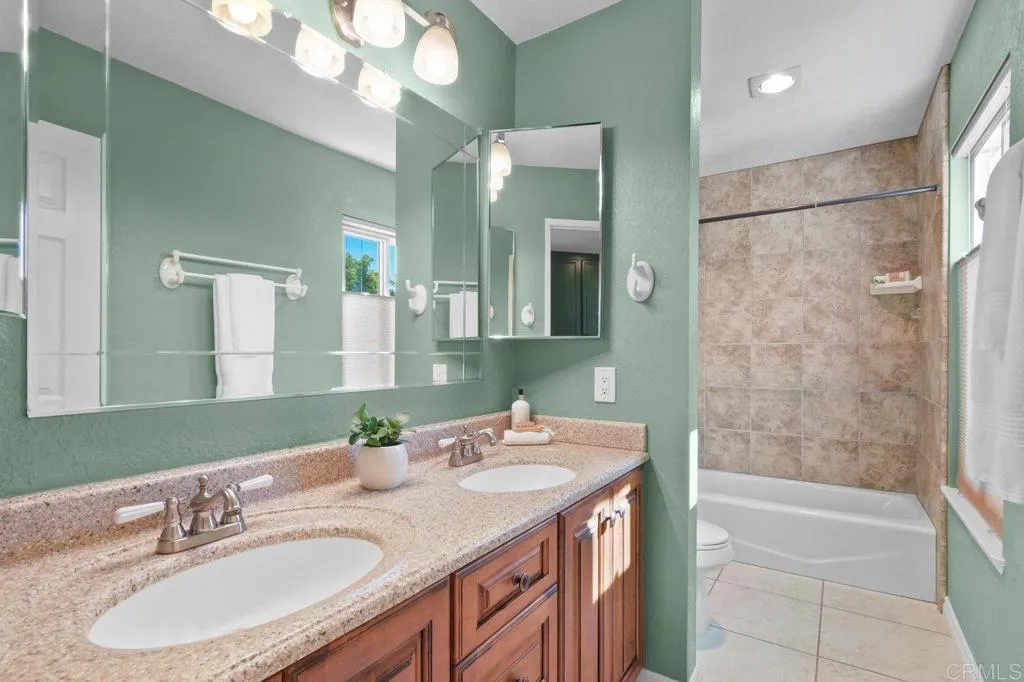 https://cdn.realtyfeed.com/cdn/127/306522958/1b2855f93a63e86ed0adf66c01e464c9.webp