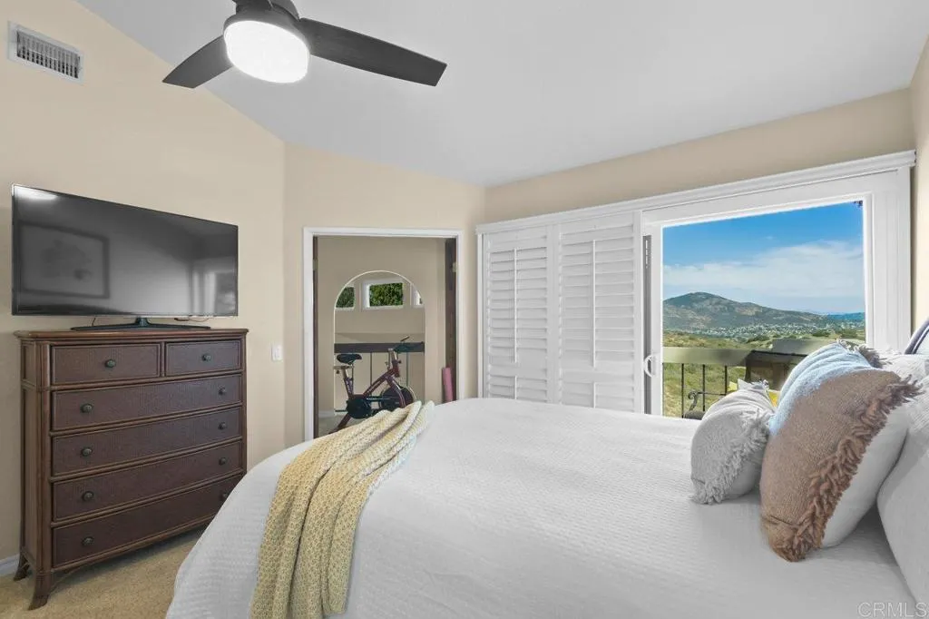 https://cdn.realtyfeed.com/cdn/127/306522958/48acc343c0e286f8115bfcea0ebd843c.webp