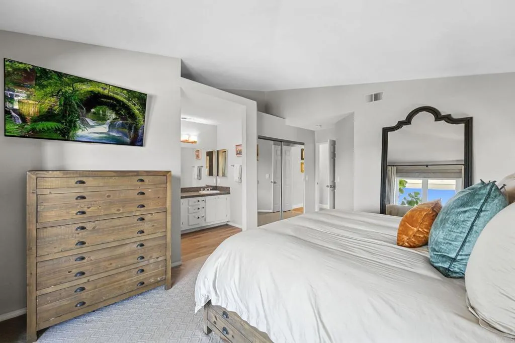 https://cdn.realtyfeed.com/cdn/127/306522963/a2603fd03f1a0f9c8a62f98d471e3954.webp