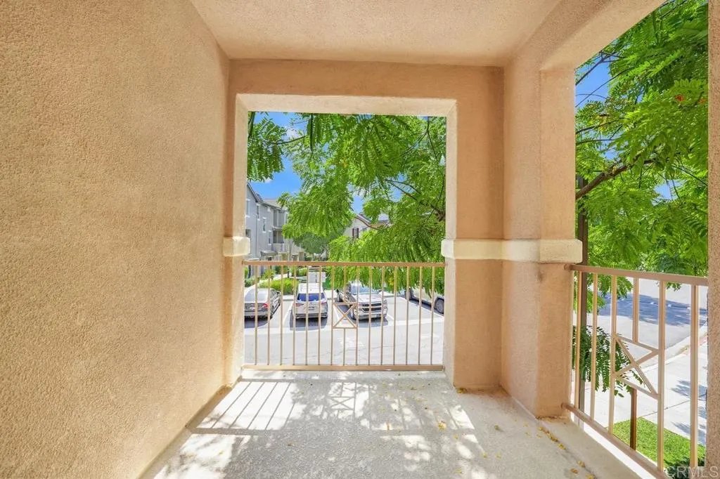 https://cdn.realtyfeed.com/cdn/127/306523011/44ae16982df7bdc5c67a53bdd2eff13e.webp