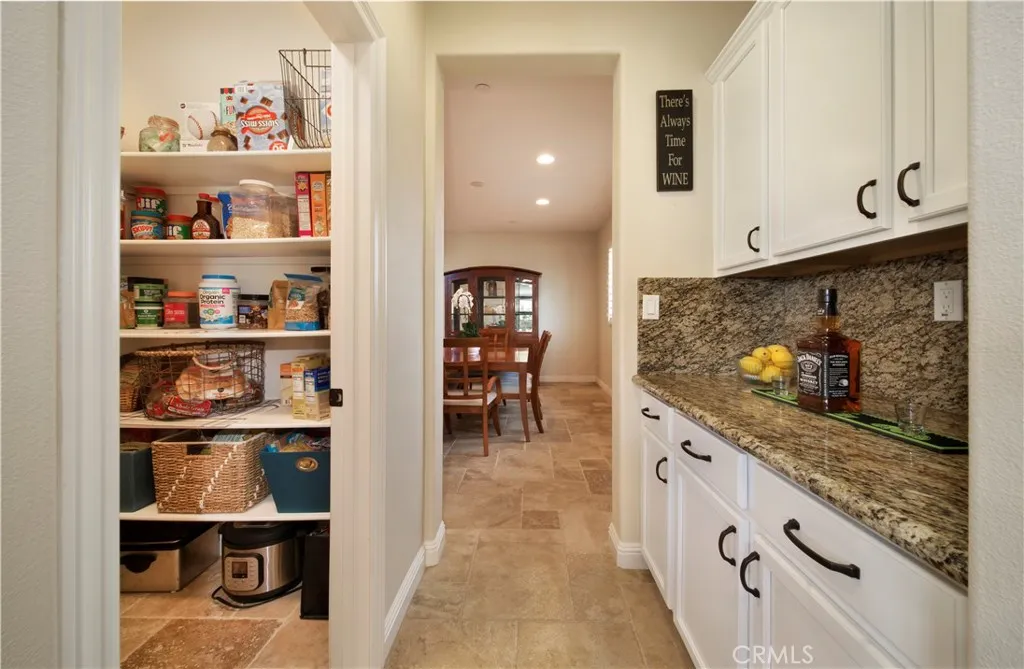 https://cdn.realtyfeed.com/cdn/127/306523012/a8f409e8fcf2133535201412596df08a.webp
